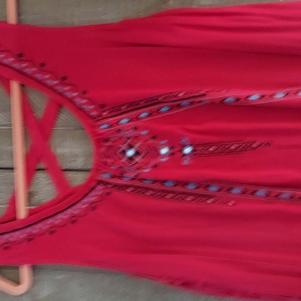 Cross back t shirt - Picture 3 of 4